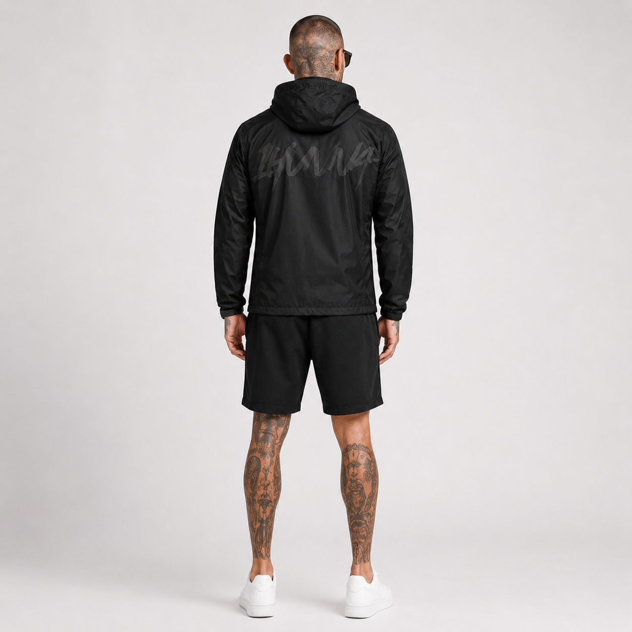 Signatures  Ghost Windbreaker - Black |  1HUNNA